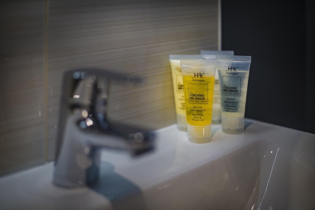 The Golden Lion Hotel, St Ives, Cambridgeshire 外观 照片