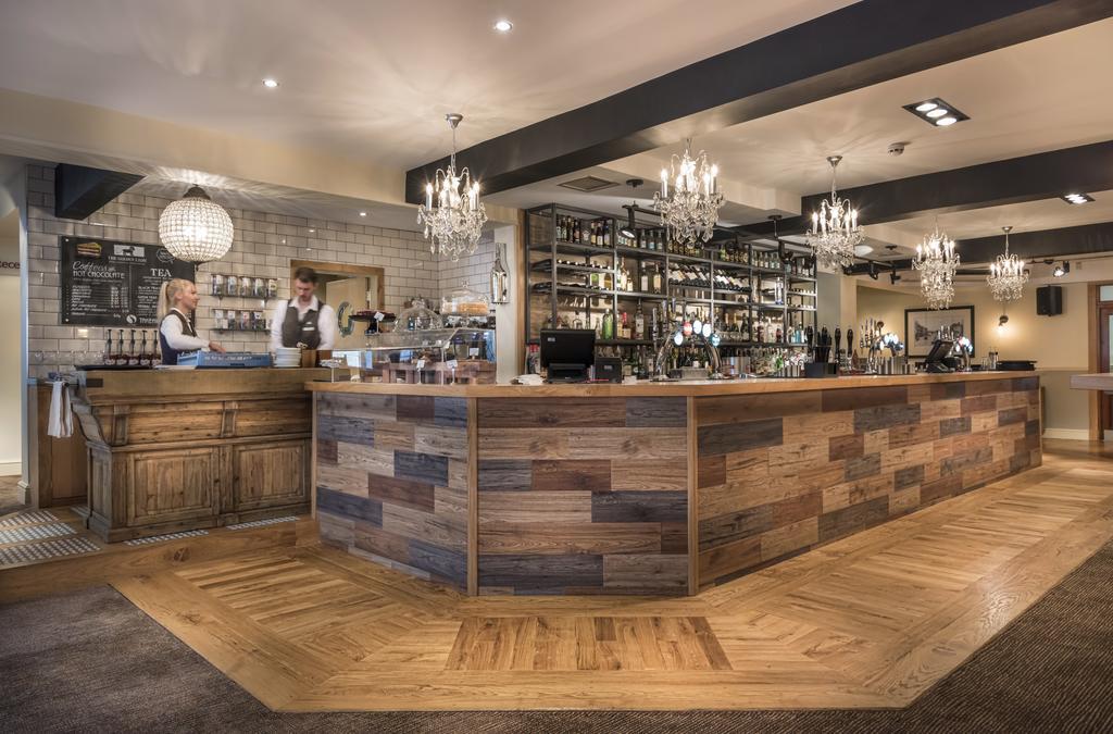 The Golden Lion Hotel, St Ives, Cambridgeshire 外观 照片