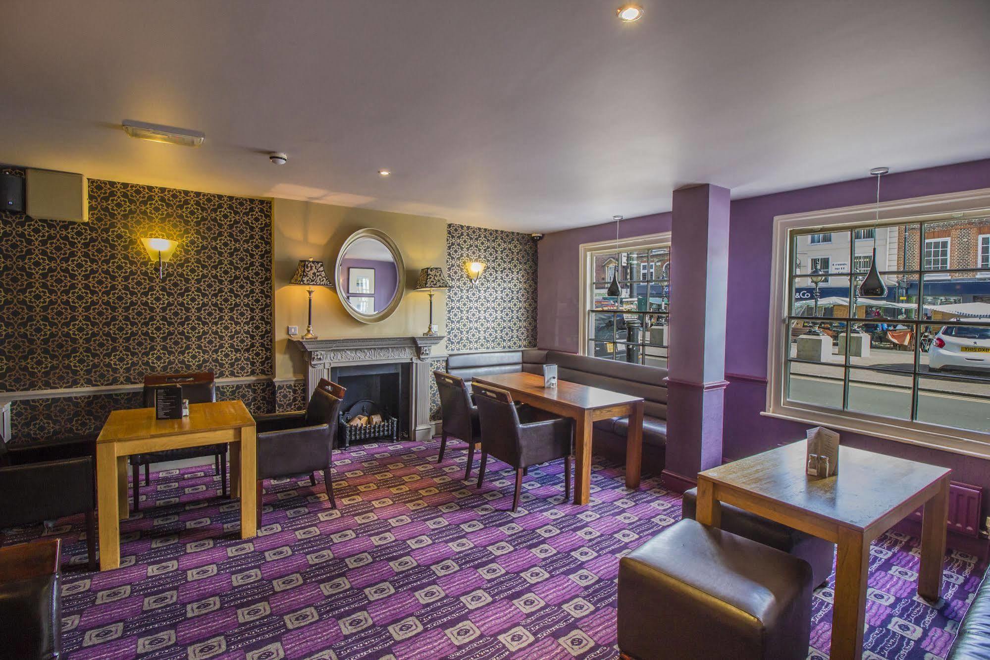 The Golden Lion Hotel, St Ives, Cambridgeshire 外观 照片